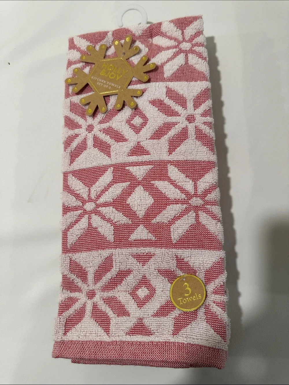 NWT Christmas Holiday towels set kitchen or bathroom hand seasonal festive